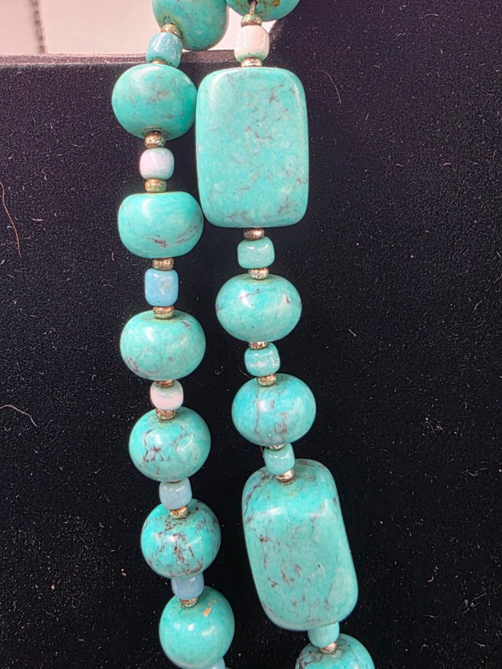 Premier Designs Cabo Faux Turquoise Necklace & Silver Tone Earrings Set - Picture 5 of 8